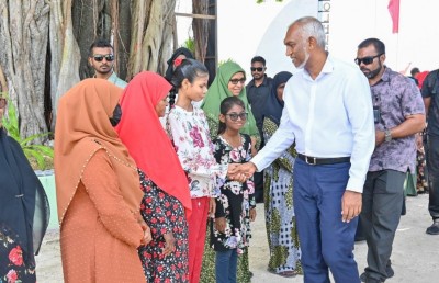 ހޮޅުދޫ ކައިރީގައި އޮންނަ ފަޅުރަށެއް އާބާދުކުރަނީ