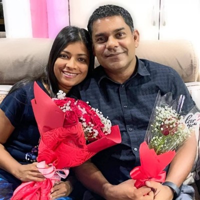 24 އަހަރުގެ ލޯބި ރޮޒޭގެ ލަވައަކުން