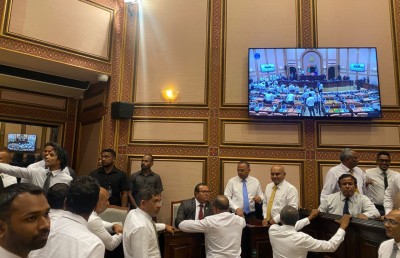 ތަޅުމުގައި ސިފައިންނަށް މެމްބަރުން ހުއްޓުވޭނީ މަޖިލީހުގެ ރައީސްގެ ހުއްދަ ލިބިގެން: ޣައްސާން