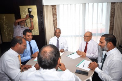 ބައްދަލު ނުވިޔަސް، ކޯލިޝަން ލީޑަރުންގެ ގުޅުން ވަރުގަދަ: ސަރުކާރު