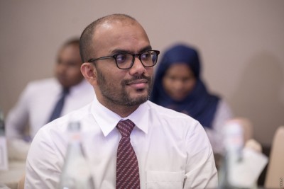 ޕްރޮޖެކްޓު ދިނުމުގައި އެ ސަރަހައްދެއްގެ ވިޔަފާރިވެރިންނަށް އިސްކަންދޭން ޖެހޭގޮތަށް ހަދައިފި