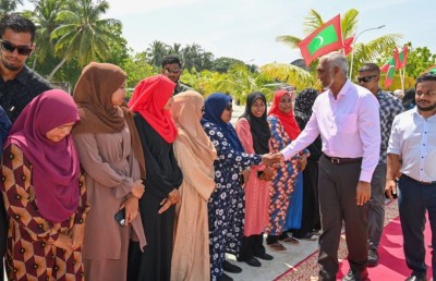 ފަސް އަހަރު ތެރޭ ހުރިހާ ރަށަކަށް ދެ ފަހަރަށް ދާނަން: ރައީސް