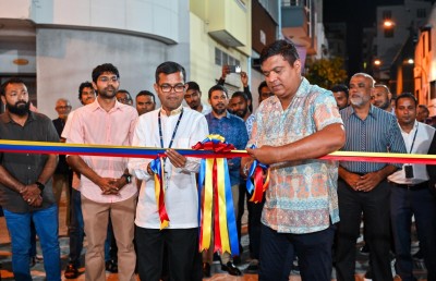 ދޮންއަދަރާދަ މަގު ހުޅުވާލައިފި