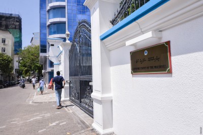 އަނބިމީހާ މަރާލަން އުޅުނު ކަމަށް ތުހުމަތުވާ މީހާ ހައިކޯޓުން މިނިވަންކުރީ ގާނޫނާ ހިލާފަށް: ސުޕްރީމް ކޯޓު