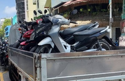 ހުޅުމާލޭ ދެ ސަރަހައްދެއް ޓޯޔާޑަކަށް، 100 އަށް ވުރެ ގިނަ ވެހިކަލް ނަގައިފި