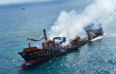 ލަންކާގެ ބޭރަށް ކެމިކަލް ބޯޓު ފެތި ތިމާވެށީގެ ބޮޑު ނުރައްކަލެއް