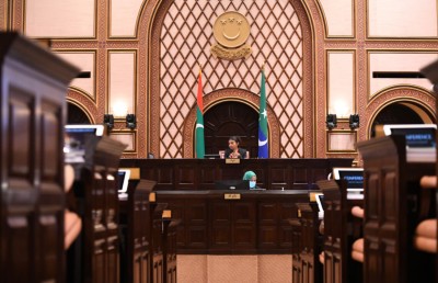 މެޖިސްޓްރޭޓުންނަށް ފޯން އެލަވަންސްގެ ގޮތުގައި 500 ރުފިޔާ ދޭން ފާސްކޮށްފި