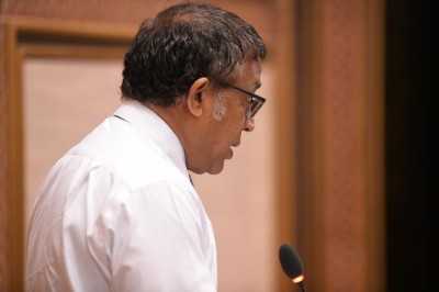 ވަޒީފާ އާއި އުމުރުފުރާއަށް ބަލާ ހައުސިން މަޝްރޫއު ދެން ނުހިންގާނަން: އަސްލަމް