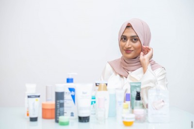 ޖައްޔިދާގެ ކަމާ ބިއުޓީ: ދިވެހީންގެ ސްކިންކެއާ ގުރޫ