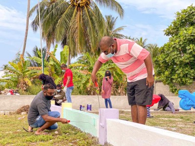 ތިން ރަށެއްގައި ބީއެމްއެލް މުވައްޒަފުންގެ އެހީގެ ހަރަކާތެއް ހިންގައިފި