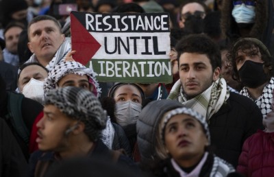 ހަމާސް އާއި ހޫތީންގެ ތާރީހީ ބައްދަލުވުމެއް