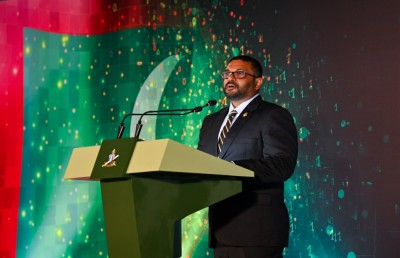 ރައީސް ހޯއްދެވި ކުރިއެރުމަކީ ހަތުރުންނާއި މިތުރުން ހައިރާން ކުރުވި ކަމެއް: ޣައްސާން