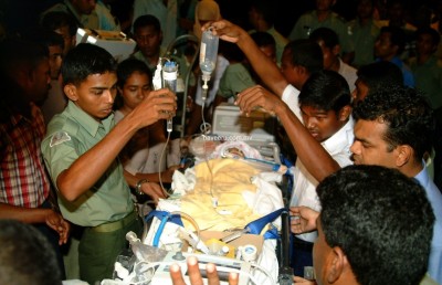 އެނަމާ ބޯޓުގެ ހާދިސާ: ހަތަރު މަހުގެ ކުއްޖަކު ސަލާމަތްވީ ހައިރާން ކުރުވަނި ގޮތަކަށް