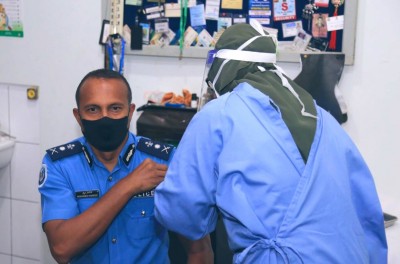 ފުލުހުންގެ 92 ޕަސެންޓް މީހުންނަށް ވެކްސިން ދީފި