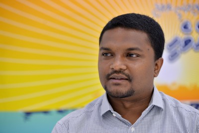 މާލޭ ރައްޔިތުންނަކީ ބޮޑު ކުލި ނަގައިގެން ތިބި ބައެއް ނޫން، ވަރަށް ނިކަމެތި: އަނަސް