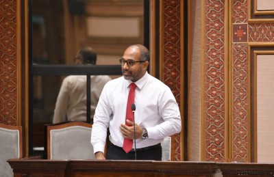 ބަންގްލަދޭޝް ލޭބަރުންނަށް ހުއްދަ ދިން ފަހުން 5400 ޕާމިޓު ދޫކޮށްފި، ހަތަރު މަސްތެރޭ ލިމިޓު ހަމަވެދާނެ!