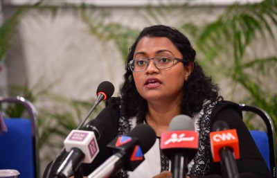 މުއިއްޒު ހާޒިރުކުރީ އިންތިހާބަށް ނުފޫޒު ފޯރުވާކަށް ނޫން: އޭސީސީ