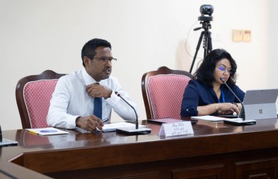އެމްއެމްއޭއިން ބުނީ މާލިއްޔަތު އަދި ރަނގަޅު ކަމަށް، އެކަމަކު ބަޖެޓު ދެކޮޅު ޖައްސަން ގޮންޖެހުން ބޮޑު!