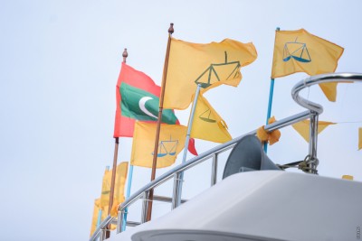 ވޯޓު ގުނުމަށް ހުރަސް އެޅީ އިދިކޮޅުން ކަމަށް ބުނެ ފިޔަވަޅު އަޅަން ގޮވާލައިފި
