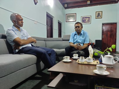 މުއިއްޒު އިބްރާއާ ބައްދަލުކޮށް ހިޔާލު ހޯދައިފި