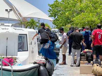 ވެކްސިން ފުރިހަމަކޮށް ދެ ހަފްތާވުމުން މިހާރު މާލެއިން ރަށްރަށަށް ދެވޭނެ