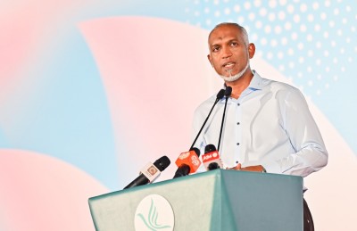 ކެޕިޓަލް ހަރަދު ދަށްވުމަށް ރައީސްގެ ޖަވާބު: "1.1 ބިލިއަންގެ މަޝްރޫއު ހިންގީ ފައިސާ ޗާޕުނުކޮށް"