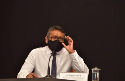 ހަތަރު އެއާޕޯޓެއް ހަދަން ބޭރުގެ އިންވެސްޓަރުންގެ ޝައުގު އެބަހުރި: ފައްޔާޒު