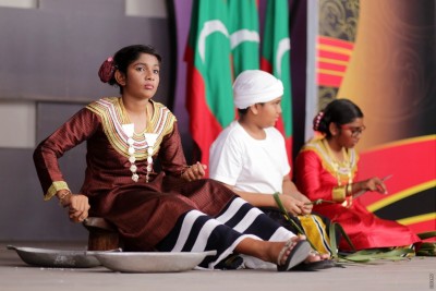 ތިކިތާނަ ބަހުސުގެ ޕޯޑިޔަމުން، އަޅުގަނޑުގެ ރައުޔު 2