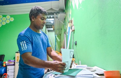 ކުރަން ނޭނގޭ ކަމެއް ނުދެއްކޭނެ, ރަށުގައި މިހާރު ޗާޕްކުރަނީ