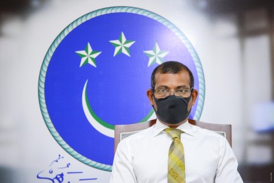 ރައީސަށް ނަޝީދުގެ ރައްދު: ނިޒާމު ބަދަލުކުރެވޭނީ ރައްޔިތުންގެ ވޯޓުން ކަމާމެދު ޝައްކެއް ނެތް!