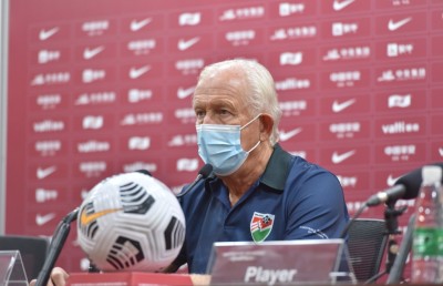 ކުޅުންތެރިން ހަދާ ގޯސް ކޫޕްމަން އަށް މައްސަލައަކަށް ނުވި