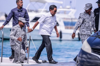 ރައީސް ޔާމީން ކޮވިޑް ވެކްސިން ޖަހަން ދެކޮޅު ހައްދަވައިފި