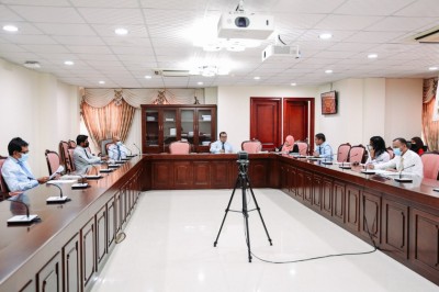އޯވާޑްރޯގެ މައްސަލަ މިއަދު ކޮމެޓީ އިން ނިންމަން ފާސްކޮށްފި
