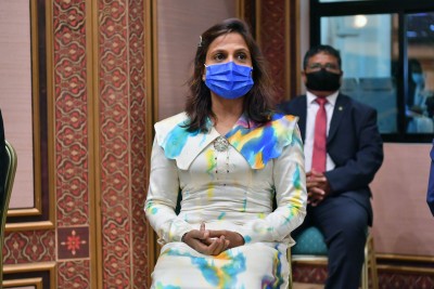 ފަސްޓްލޭޑީ ފަޒްނާއަށް ކޮވިޑް ޖެހިއްޖެ، ރައީސް ސޯލިހުގެ ޓެސްޓް ނެގެޓިވް