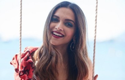 ބޮލީވުޑްގެ ޚަބަރުތައް ކުރުކޮށް