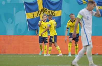 ސްވިޑަން ސަލާމަތްވީ ޕެނަލްޓީއަކުން