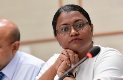 އަޅުގަނޑަކީ ޝިއުނާ ކުޅެން ގެންގުޅޭ ބޯޅައެއް ނޫން: މަހްލޫފު