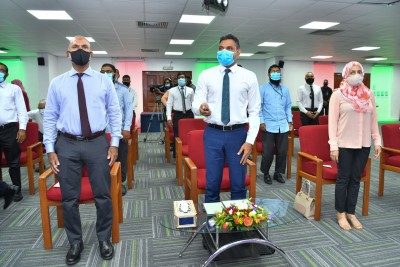ރާއްޖެއިން ބޭރުގައި ތިބި ދިވެހިންނަށް ގުރުއާން އުނގަންނައިދޭ ޕްރޮގްރާމް ފަށައިފި