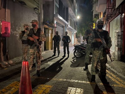 ގޮތް ނޭނގޭ އެއްޗެއް ފެނިގެން ސިފައިން ބިހުރޯޒް މިސްކިތް ފާސްކޮށްފި