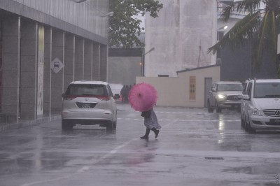 ދެކުނަށް މޫސުން ގޯސްވެ ޔެލޯ އެލާޓް