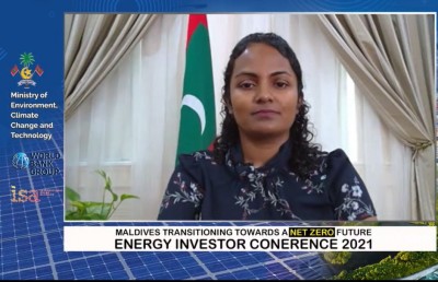 ސަރުކާރުން ބޭނުންވަނީ ތެލަށް ބަރޯސާ ނުވެ، ހަކަތަ އުފައްދާނެ އިތުރު ގޮތްތަކެއް: ޝައުނާ
