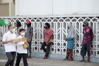 މާލެއިން ފިތުރު ޒަކާތުގެ ގޮތުގައި ލިބުނީ ހަ މިލިއަން، ބޮލަކަށް 4200 ރުފިޔާ