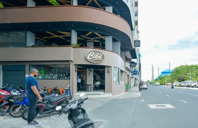 ފިހާރަތަކާއި ކެފޭތައް ހުޅުވާފައި ބެހެއްޓޭނީ 6 ޖަހަންދެން