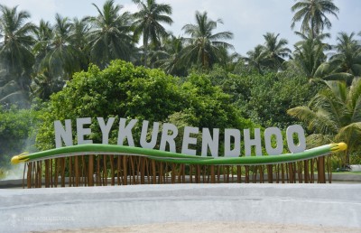 ނޭކުރެންދޫގައި ކޮވިޑަށް ޕޮޒިޓިވް މީހަކު މާސްކު ނާޅައި، ކަރަންޓީނާ ހިލާފުވުމުން 11،000ރ. އިން ޖޫރިމަނާކޮށްފި