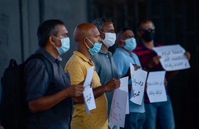 ކެފޭ/ރެސްޓޯރެންޓްތަކުގެ ވެރިންގެ ކަންބޮޑުވުންތައް އޮއްސާލައިފި