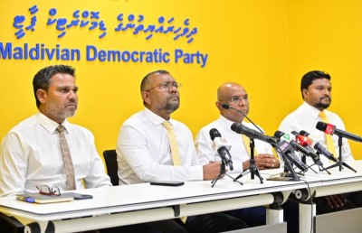 ލީޑަޝިޕްގެ އެއްވެސް ބޭފުޅަކު މި ވަގުތު އިސްތިއުފާ ދިނުމުގެ ވިސްނުމެއް ނެތް: ފައްޔާޒު