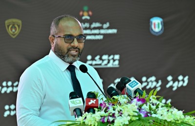 ބިދޭސީންގެ ފިންގަޕްރިންޓާއި ފޮޓޯ ނެގުމުގެ ކެމްޕެއިން ފަށައިފި، މިނިސްޓަރު ވިދާޅުވީ ކާމިޔާބުވާނެކަމަށް
