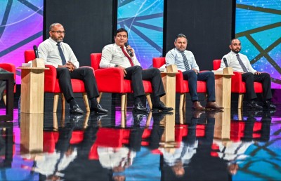 700 ފޭކް ޑޮމެއިން ނަމްބަރު ހުރީ ވިއްކާފައި، ގާނޫނުގެ ތެރެއަށް ފައްތަނީ!