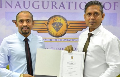 އެވިޑްގެ ފްލައިން ސްކޫލުގެ ޑީންއަކަށް ބޭފުޅަކު ހަމަޖައްސައިފި