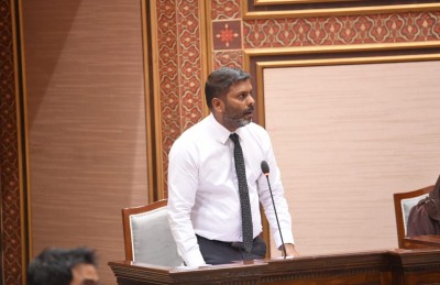 މުޅި ރާއްޖެ ތަމްސީލުވާނެ ނިޒާމަކަށް މަސައްކަތް ކުރިއަށް އެބަދޭ: ރާފިއު